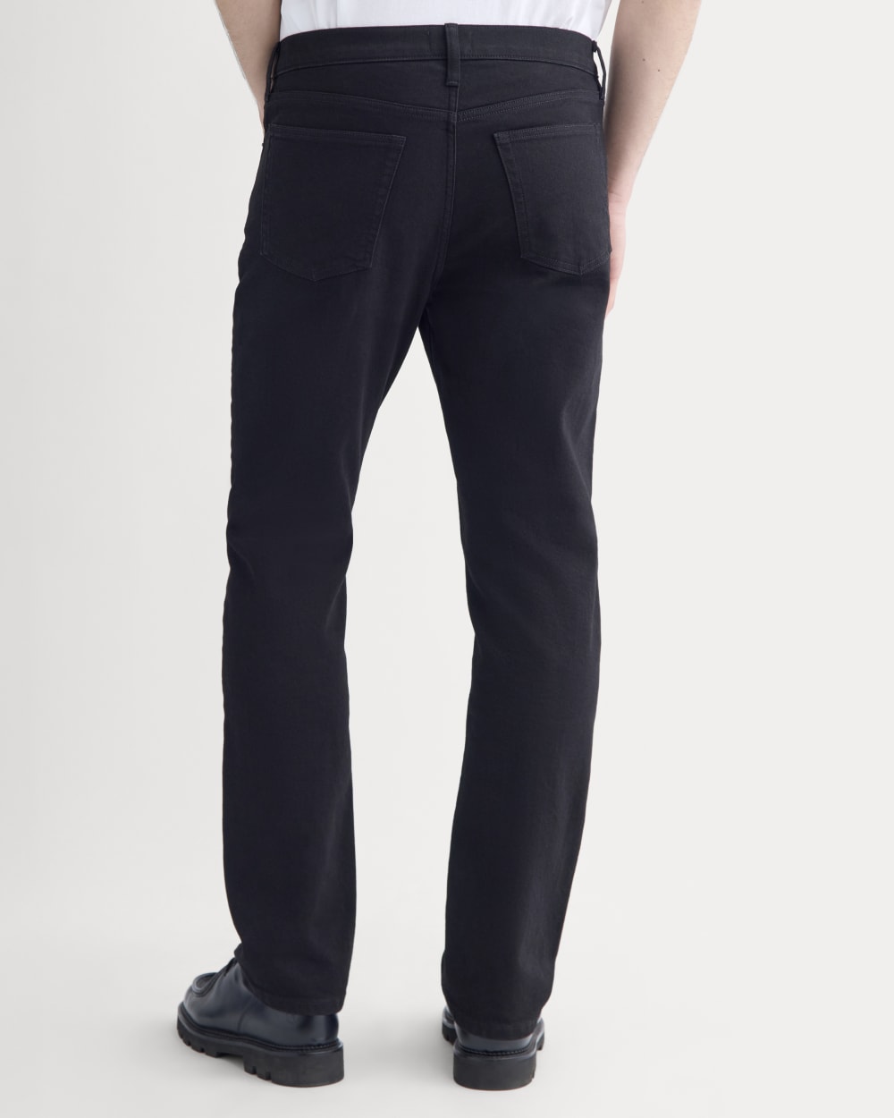 Comfort-Stretch Slim-Fit Jean | Black