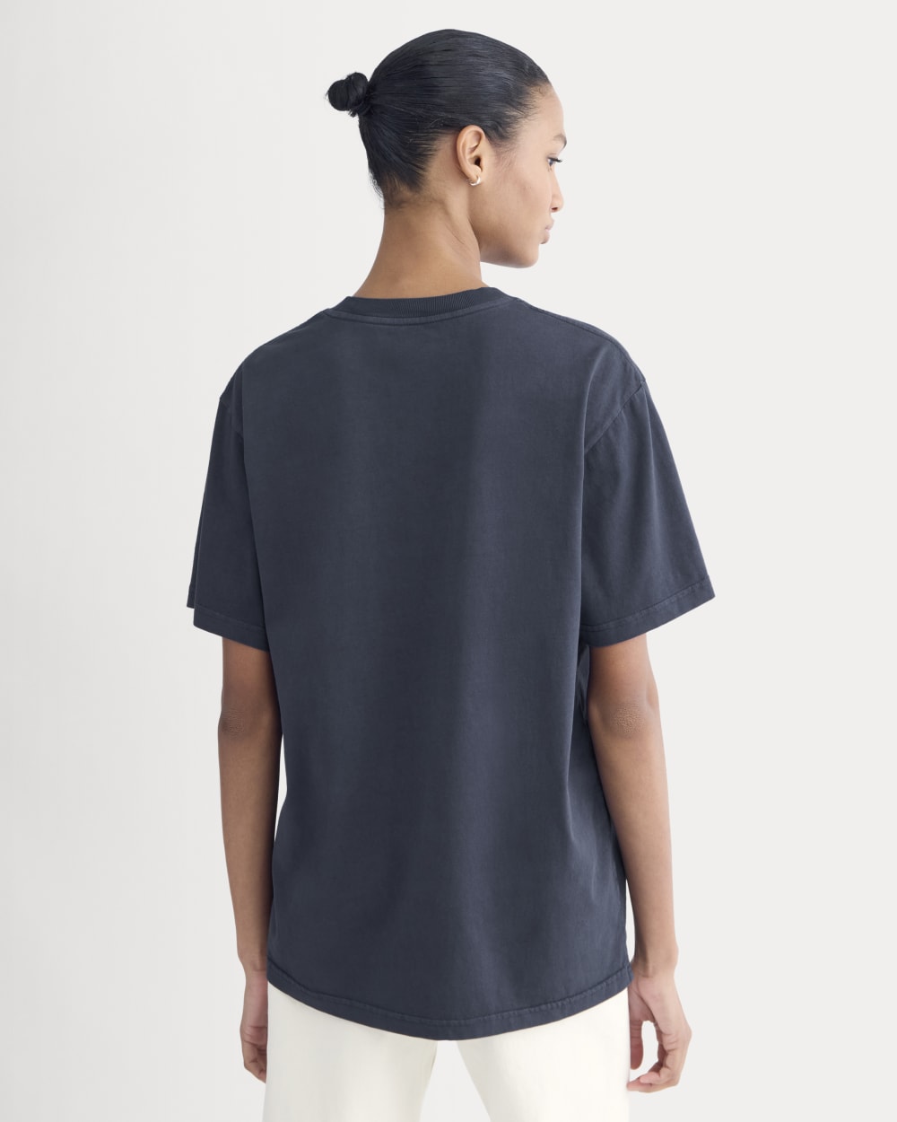 Everlane x Peace & Quiet Graphic Logo Tee | Navy